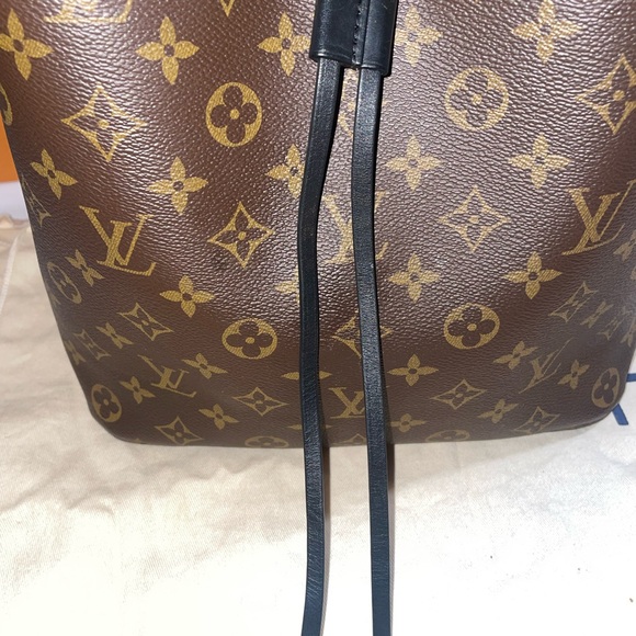 SOLD ❌Authentic Louis Vuitton NéoNoé MM - Picture 9 of 15